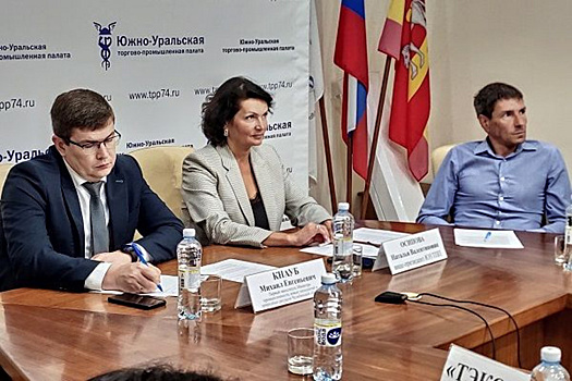 Челябинские заводы предложили свою продукцию «Газпром нефти»