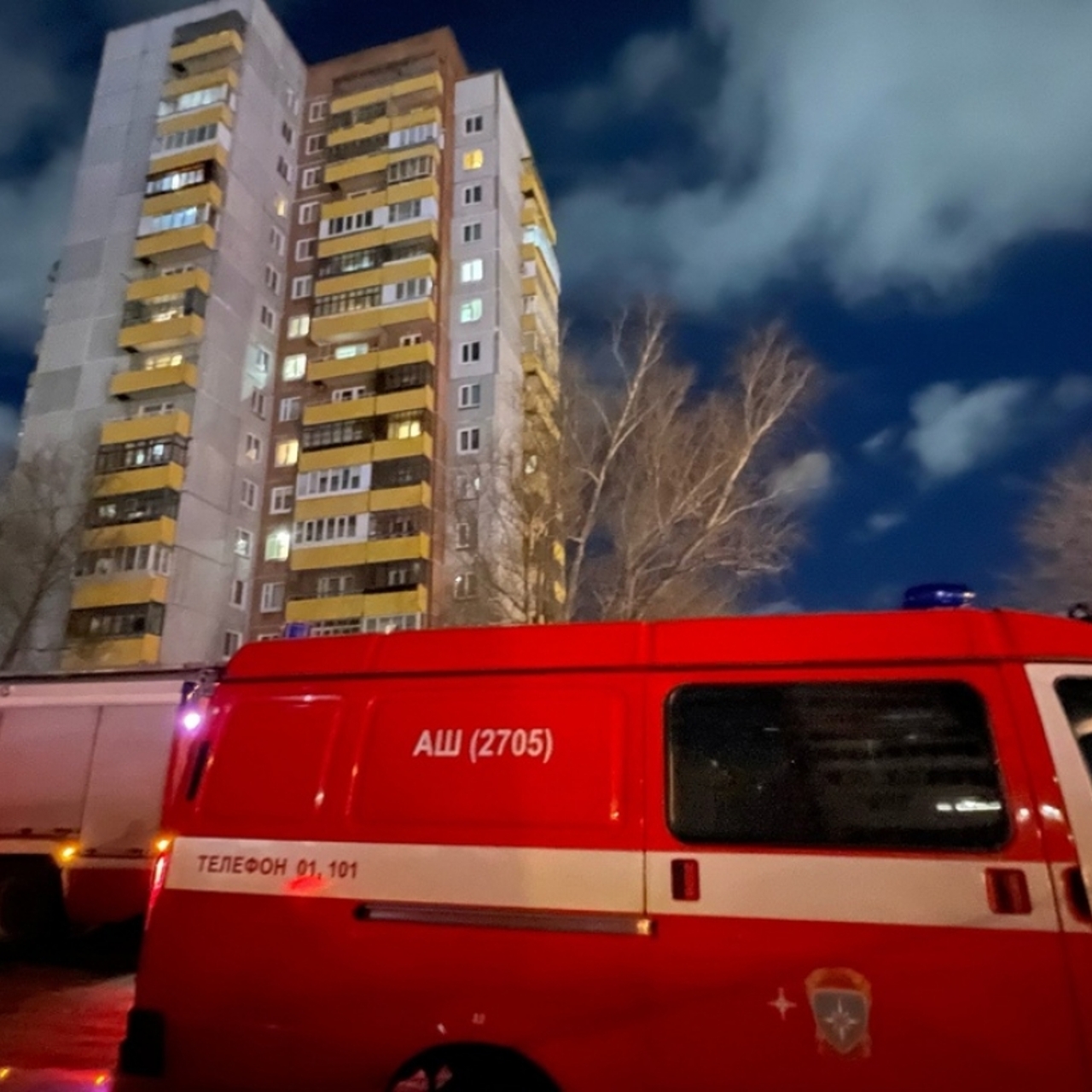 Дом на Лукашевича в Омске, где обрушилось перекрытие, огородили сигнальной  лентой - Рамблер/новости