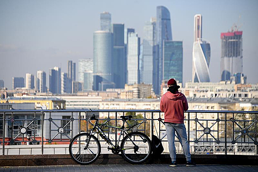 Известный художник отметил разницу между петербуржцами и москвичами