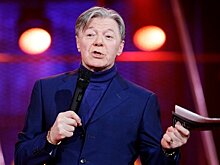 Собянин поздравил с днем рождения Александра Збруева