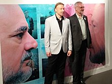 Послы России и Греции в Таиланде проводят совместную выставку своих работ