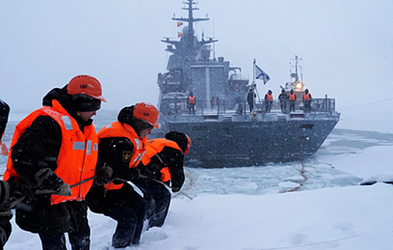 Корвет "Гремящий" завершил дальний поход