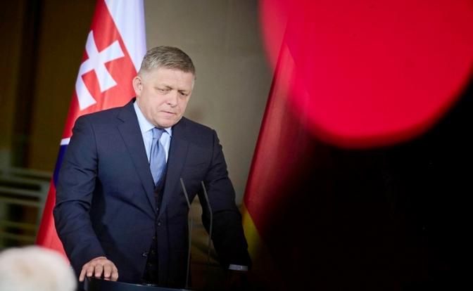 5 выстрелов в упор: Премьер Словакии Фицо ранен. Вктору Орбану, Александру Вучичу — усилить охрану