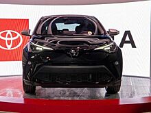 Обновленная Toyota C-HR получил версию GR Sport