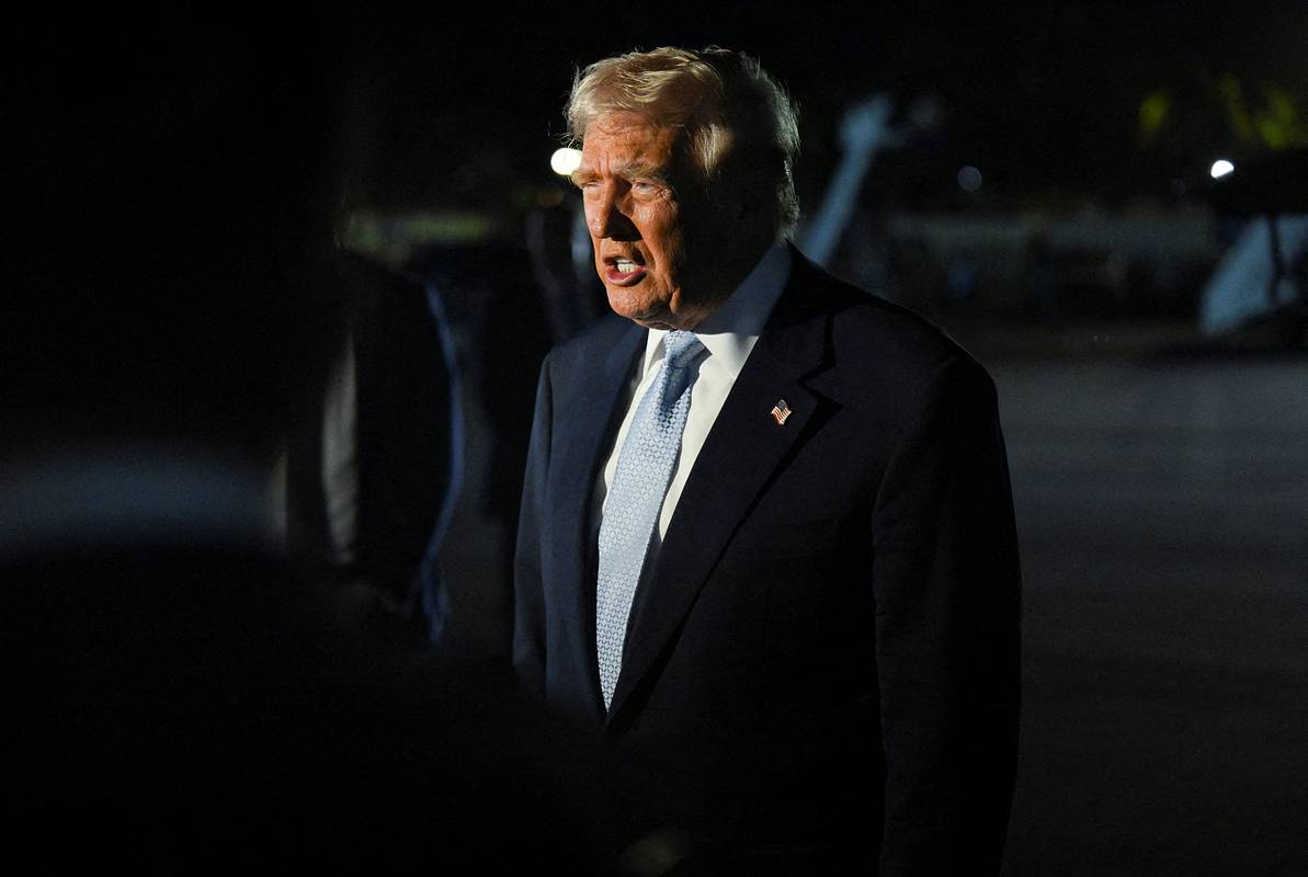 Трамп сделал новое заявление о связях с Эпштейном и упомянул Россию