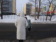 Жители слободы Столбики год ждут обещанного безопасного пешеходного перехода