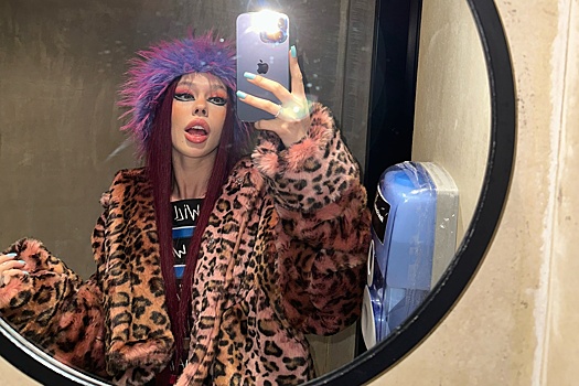 Шнуров прокомментировал сотрудничество с Инстасамкой