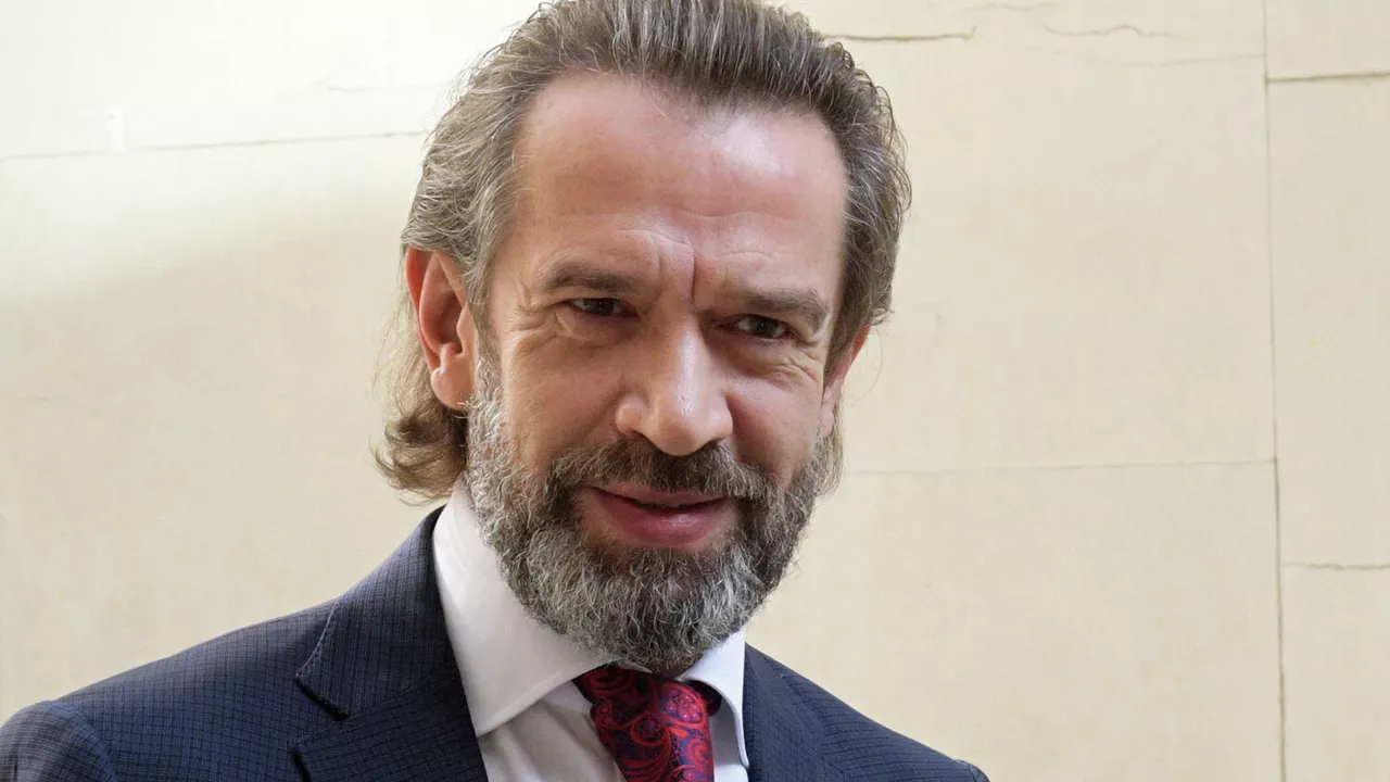 Машков подал иск почти на 400 тысяч рублей