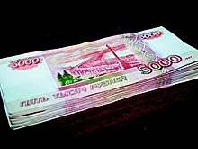 Полицейский из Якутска нашёл на улице 100 тысяч и вернул их хозяину