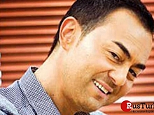 "Турецкий Рикки Мартин" пожаловался на отсутствие денег