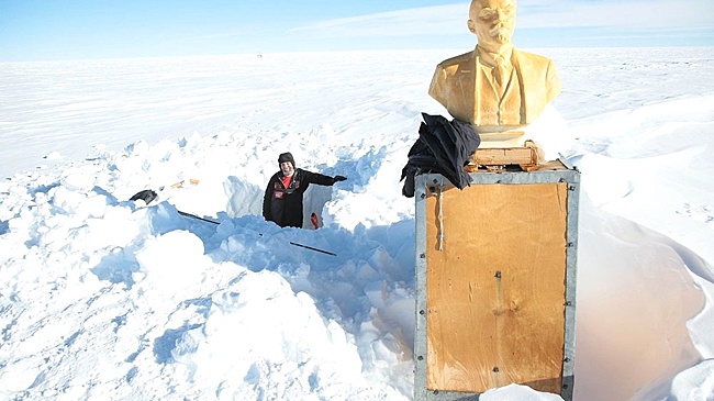 Ленин сам себе заработал на памятник в Миассе