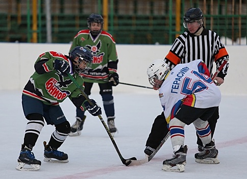 Хоккеисты из Северо-Востока победили в городском турнире «Золотая шайба»
