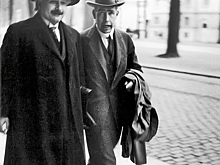 Парадокс Эйнштейна-Подольского-Розена: о чем спорили ученые