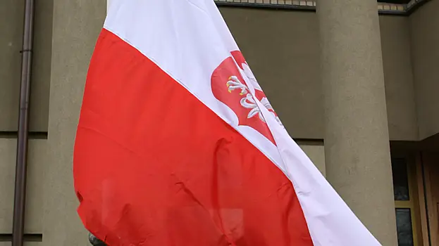 45 российских дипломатов покинули Польшу