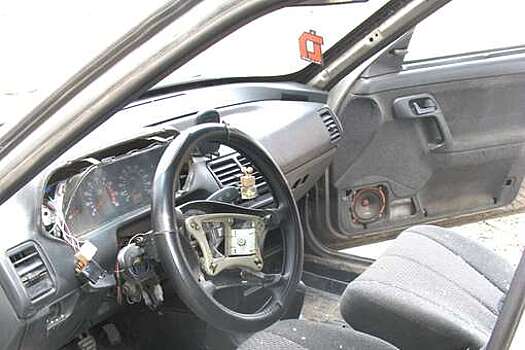 В Омске юноша устроил ночные гонки на трех угнанных машинах