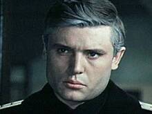 Родные упавшего в обморок актера Токарева рассказали о его самочувствии