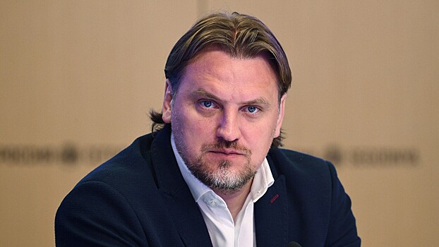 Булыкин: российский футбол страдает от завышенных зарплат
