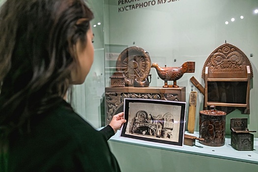 В "Коломенском" открывается выставка картин и предметов в русском стиле