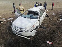 В перевернутой «Hyundai Sonata» под Саратовом покалечилась женщина