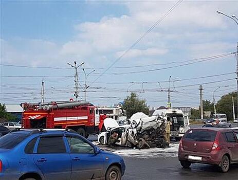 В ДТП на Кряжском шоссе погибло три человека