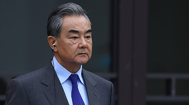 Ван И: КНР надеется на справедливое соглашение по Украине