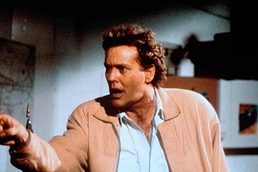 Умер актер из "Доктора Хауса" и "Крутого Уокера" Уингз Хаузер