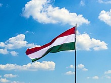 Глава МИД Венгрии предложил ЕС эмбарго на морские поставки нефти РФ взамен наземных