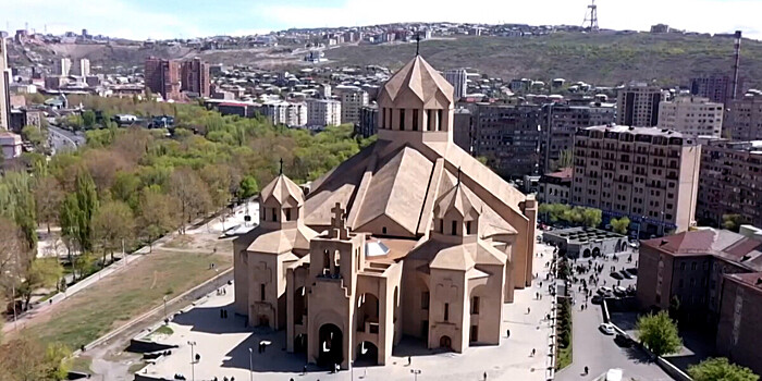 Главная пасхальная литургия прошла в Соборе Святого Григория Просветителя в Ереване