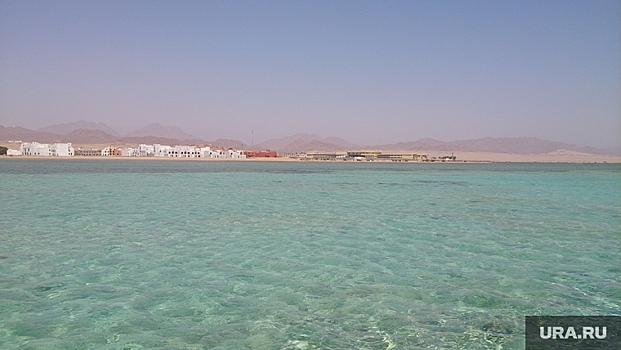 «Известия»: стоимость зарубежных туров на зиму подорожает на 10-30%