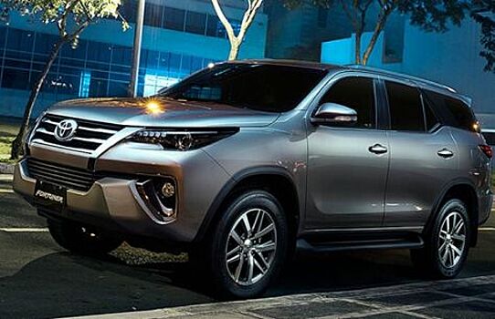 На российском рынке появился Toyota Fortuner