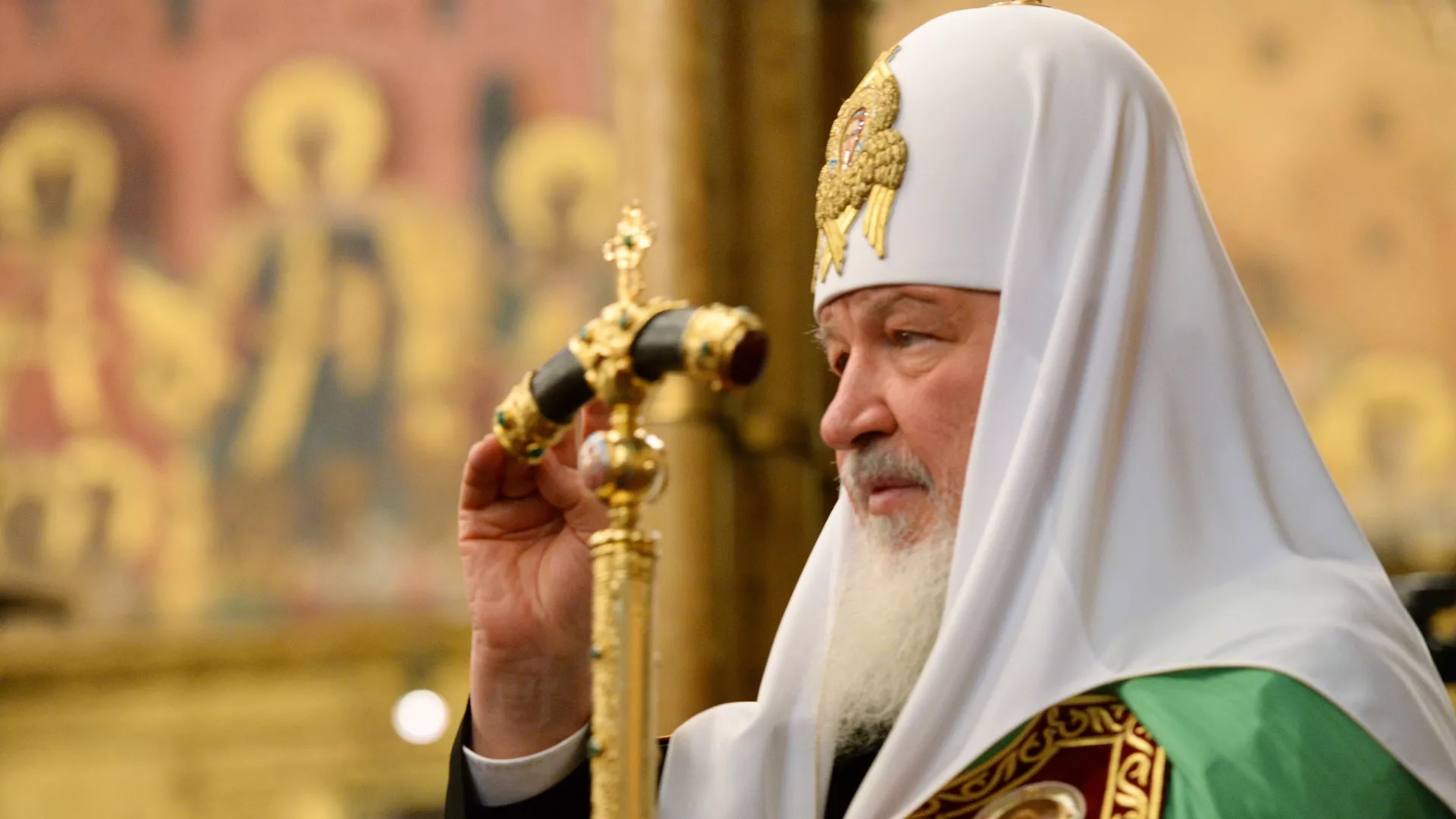 Патриарх Кирилл призвал верующих быть благодарными за Путина