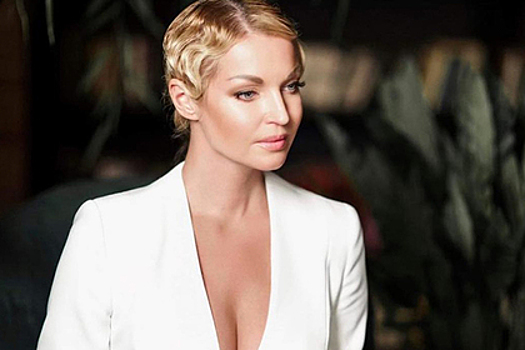 Волочкова назвала Собчак "мерзавкой" после интервью