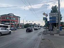 Пострадала девочка-подросток: в Ростове Chevrolet Niva врезался в такси