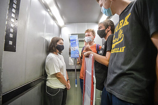 Житель Барнаула украл лифт и выставил его на продажу