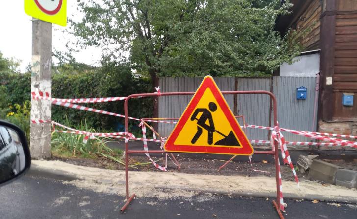 В Курске составят реестр люков на дорогах