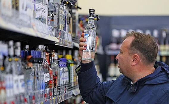 Эйно Руханен: Финляндия  без русской водки впадает в депрессию