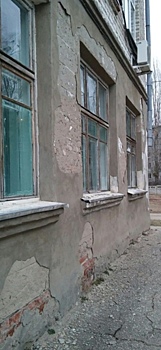 Капитальный ремонт самой аварийной школы Балакова пока откладывается