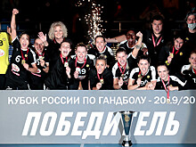 Девушки «Ростов-Дона» сами наградили себя медалями. Фото победы над ЦСКА в финале КР