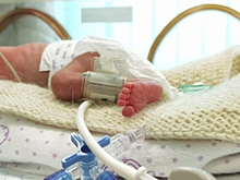 «Таких, как моя дочь, врачи обычно не выхаживают»: рассказ якутянки о страшных родах в середине беременности