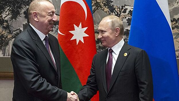 Путин обсудил с Алиевым Карабах