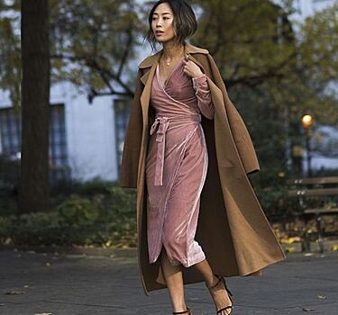 Платья с запахом 2022 года — модные тенденции с фото
