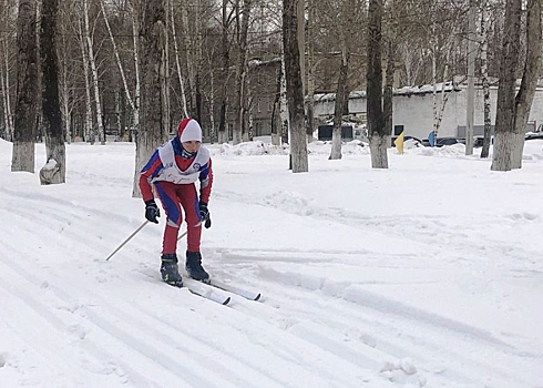 Лыжная эстафета памяти Героя России прошла в Новосибирске