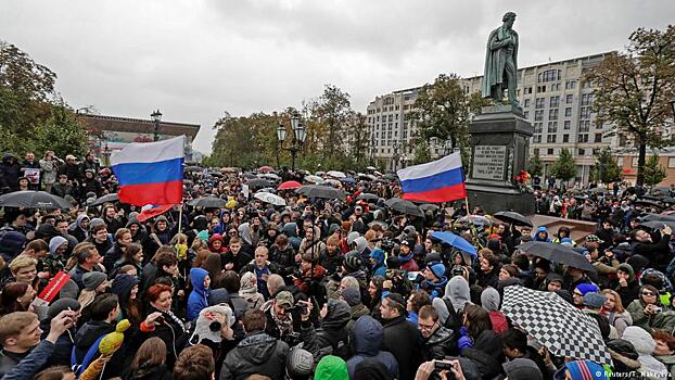 Выходить на митинги ради изменений к лучшему готовы лишь 22% россиян