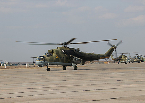 Российские ударные вертолеты применили тактику «боевой карусели» при уничтожении условного противника в Кемеровской области