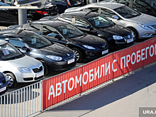 Автосалон Екатеринбурга навязывает кредиты на сотни тысяч рублей. Инсайд