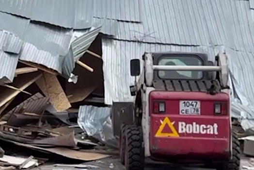 Беглов: На рынке Апраксин двор продолжается демонтаж незаконных построек