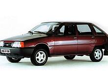 Капсула времени: в Оренбурге продают «Иж-2126» 2002 года с пробегом всего 9000 км