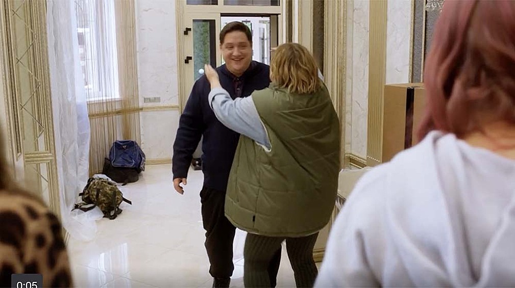 Роман Попов в фильме "На Рубле без рубля"