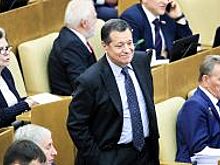 Власти отчитались о средней зарплате московских врачей в 136 тысяч