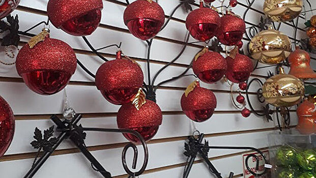 Чигнауапан: город вечного Рождества, создающий елочные игрушки для мира